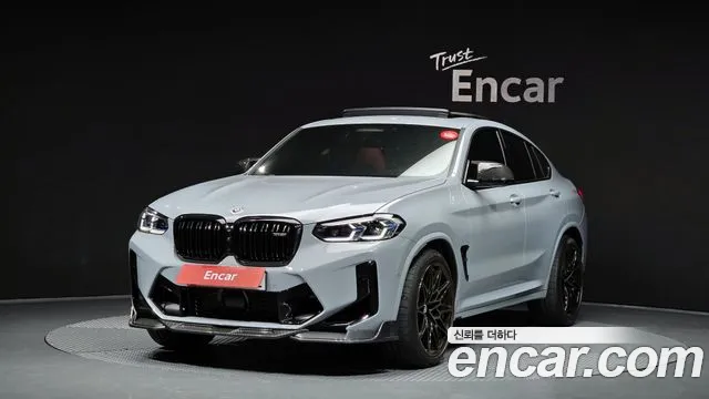 BMW X4M (G02) 2023 Серебристо-серый из Кореи