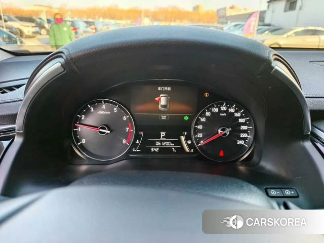 Honda Crown Road 2021 Белый из Китая