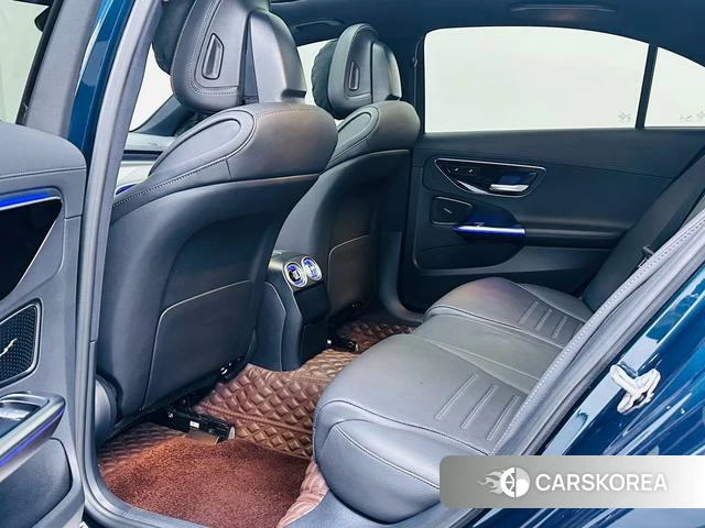 Mercedes-Benz Class C 2023 Синий из Китая