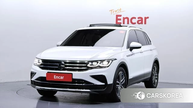 Volkswagen Tiguan second Generation 2022 Белый из Кореи