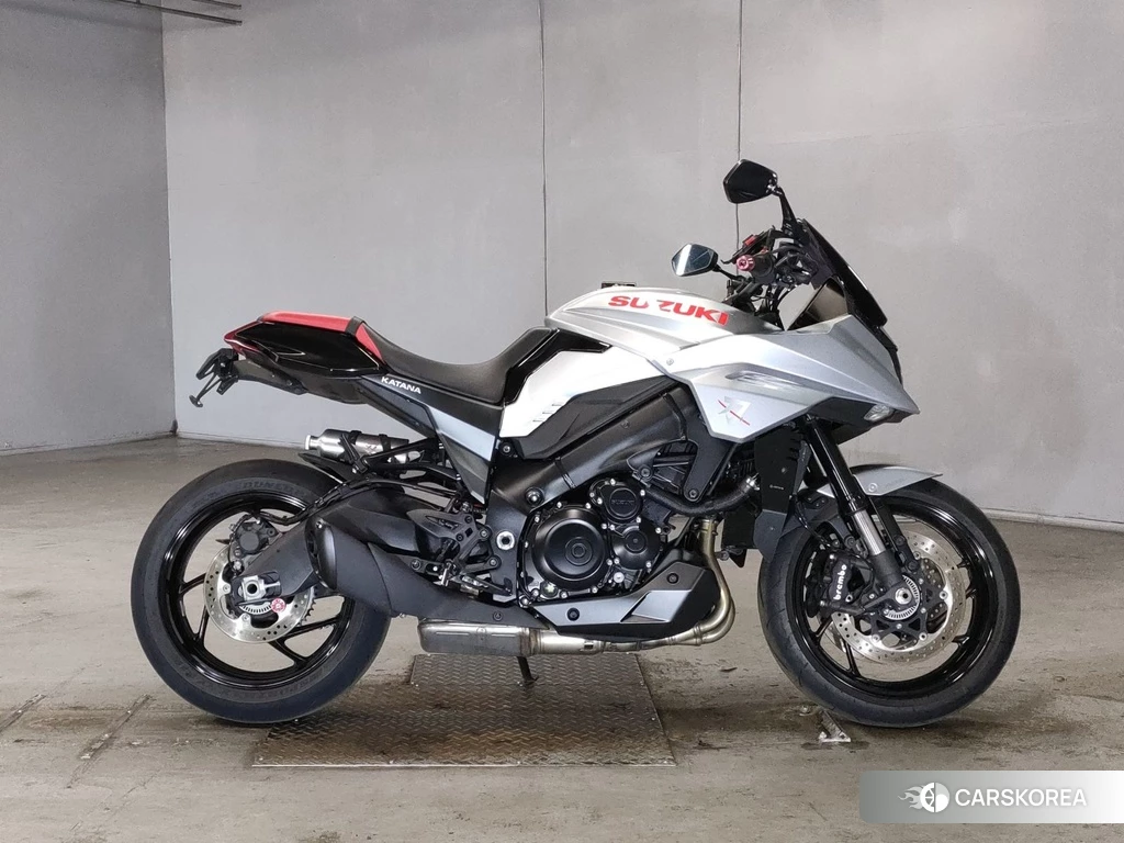 Проданный Suzuki GSX-S1000S Katana 2021 из Японии, фото 2