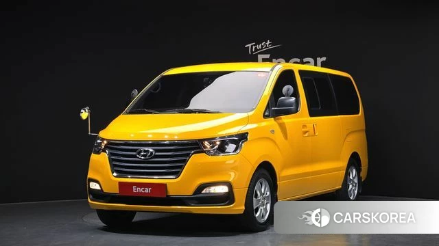 Hyundai The New Grand Starex 2019 Желтый из Кореи