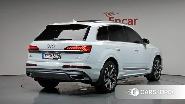 Audi Q7 (4M) 2020 Белый из Кореи