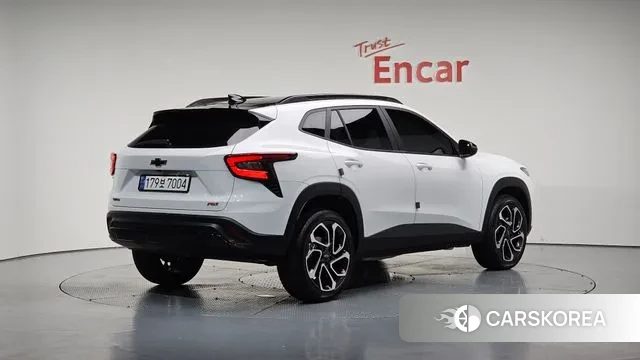 Chevrolet (GM Daewoo) Trax Crossover 2024 Белый из Кореи