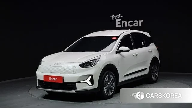 Kia Niro Plus 2022 Белый из Кореи