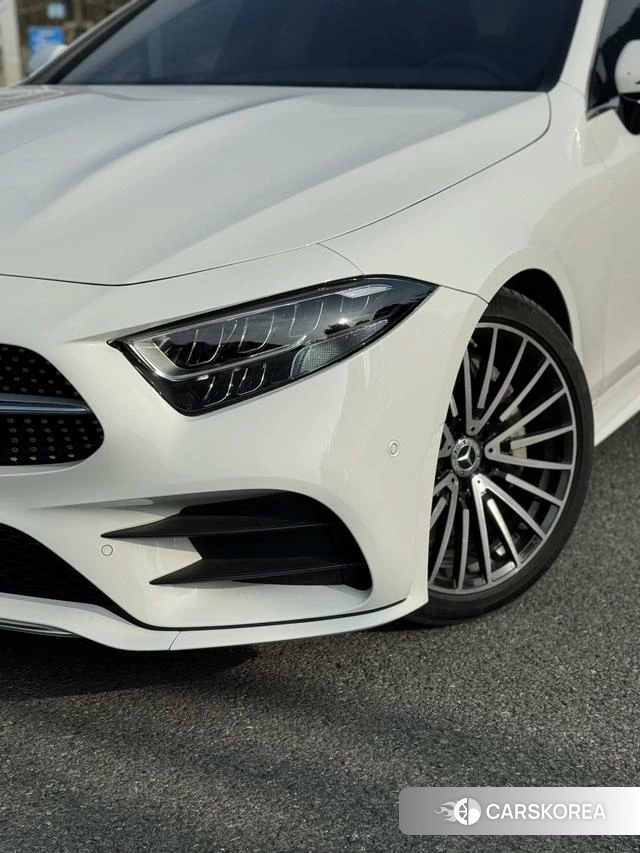 Mercedes-Benz CLS 2022 Белый из Китая