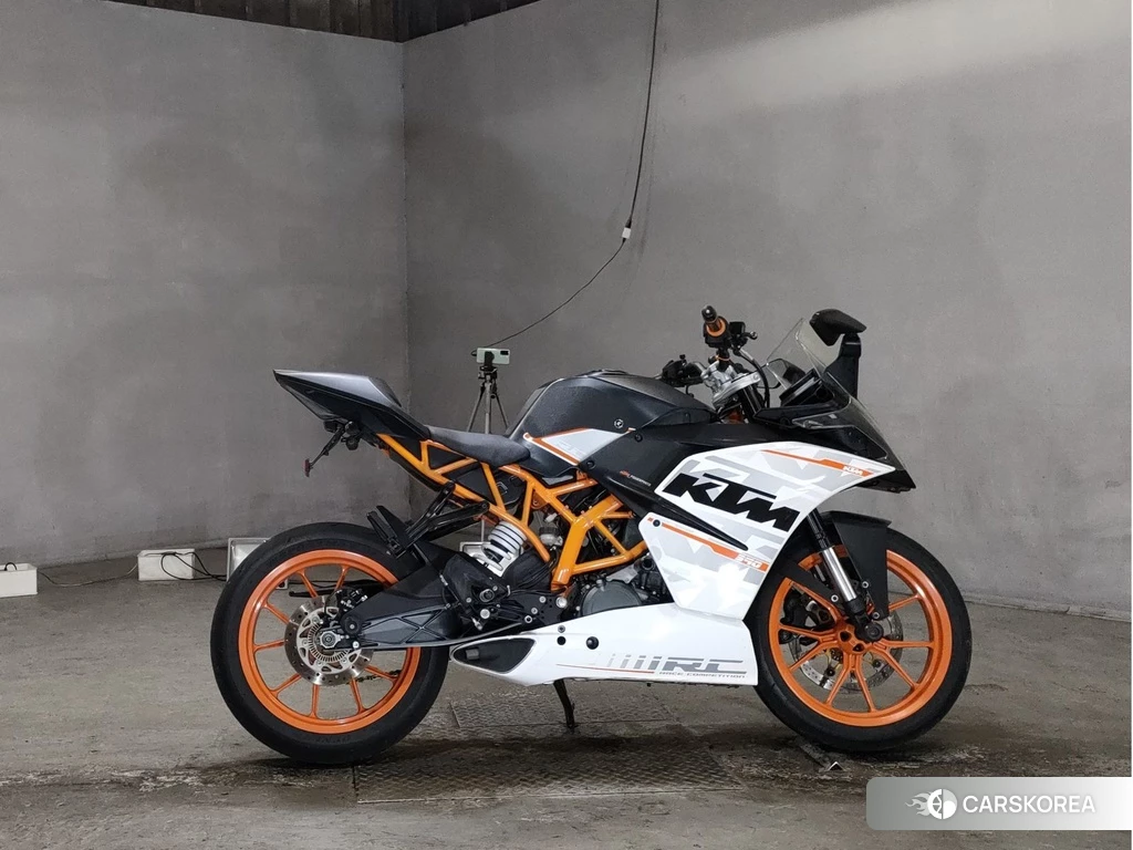 Проданный KTM RC 390 2015 из Японии, фото 2