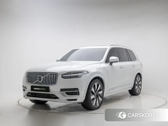 Volvo XC90 second Generation 2024 Белый из Кореи