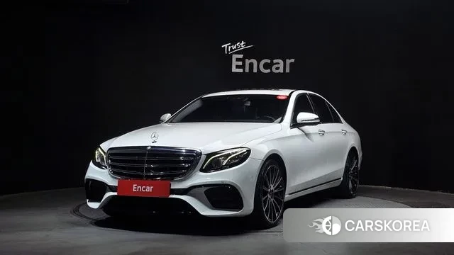 Mercedes-Benz E-Class W213 2018 Белый из Кореи