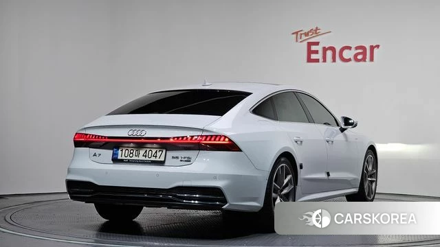 Audi A7 (4K) 2021 Белый из Кореи