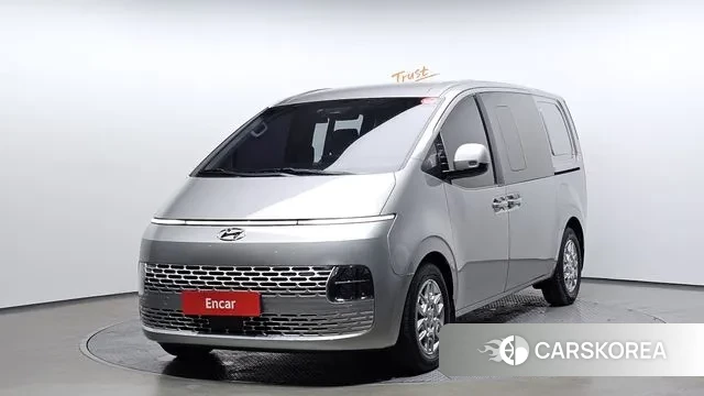 Hyundai Staria 2022 Серебряный из Кореи