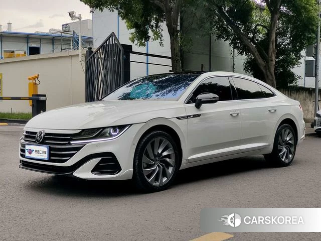 Volkswagen CC 2022 Белый из Китая