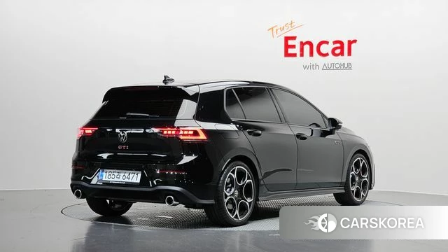 Купить Volkswagen Golf 8th Generation из Южной Кореи