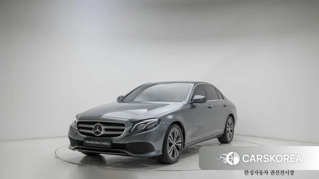 Mercedes-Benz E-Class W213 2020 Серый из Кореи