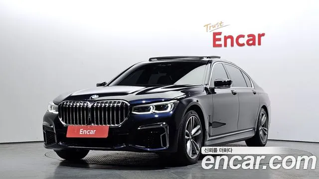 BMW 7 Series (G11) 2018 Черный из Кореи