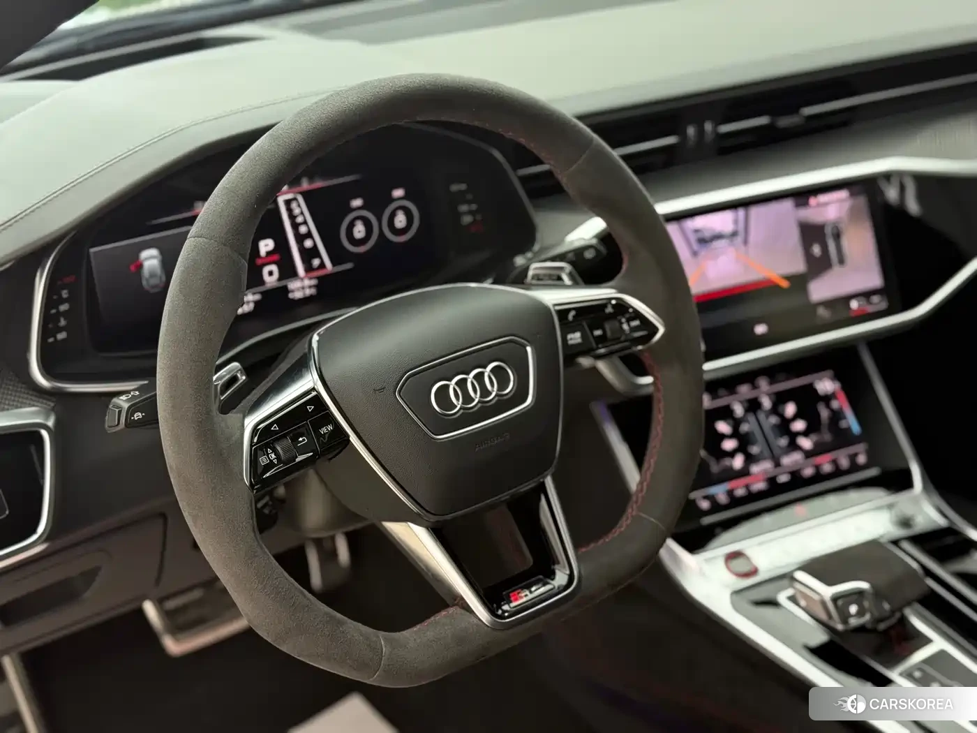 Audi RS 6 2021 Черный из Китая
