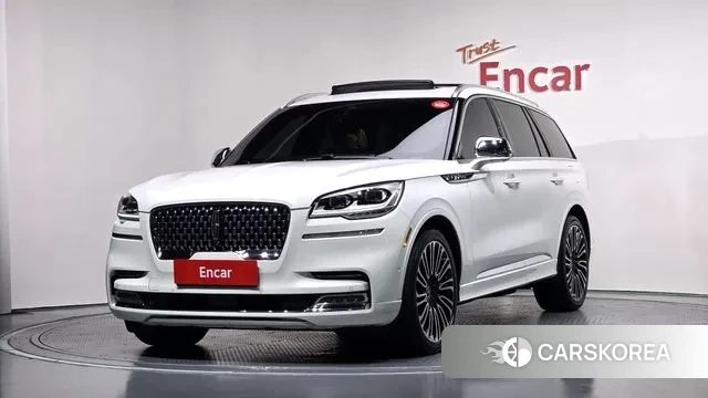 Lincoln Aviator 2nd generation 2020 Белый из Кореи
