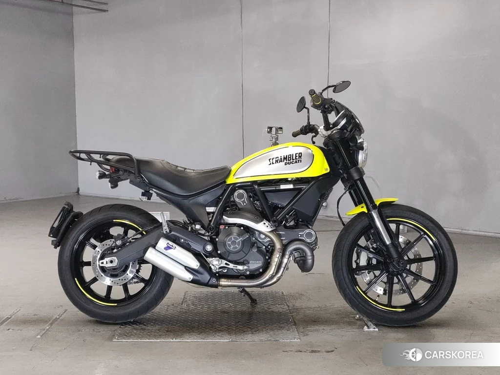 Проданный Ducati SCRAMBLER FLAT TRACK PRO 2016 из Японии