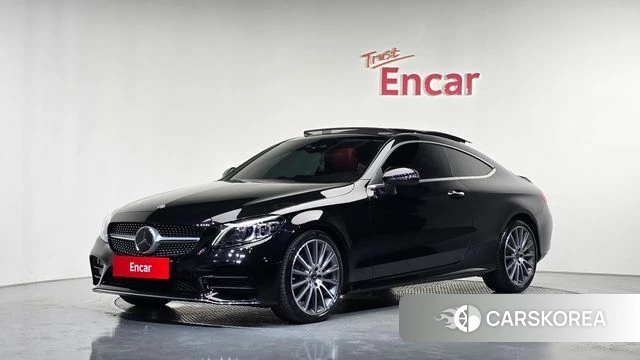 Mercedes-Benz C-Class W205 2023 Черный из Кореи