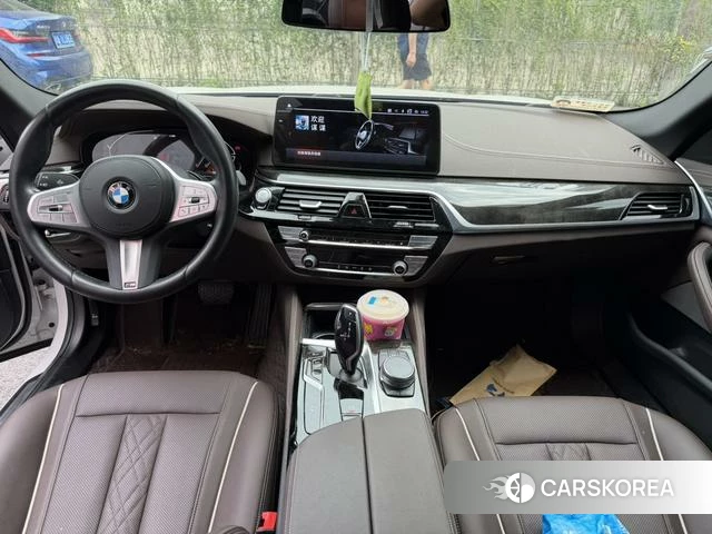 BMW 5 series 2023 Белый из Китая