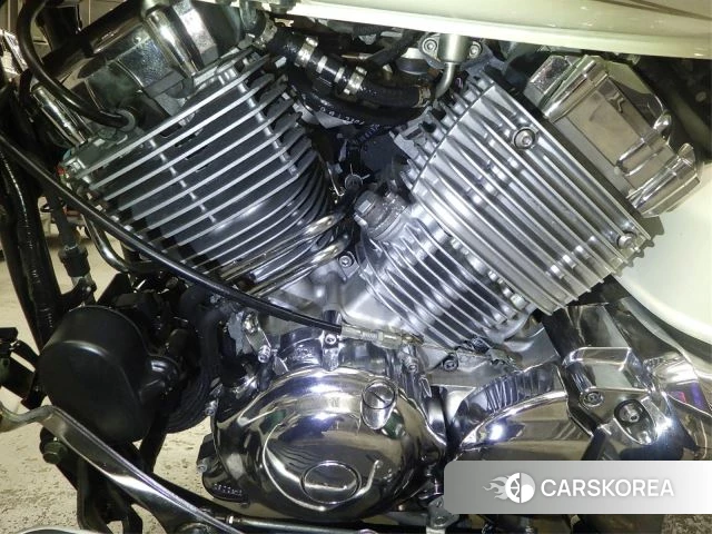 Engine photo