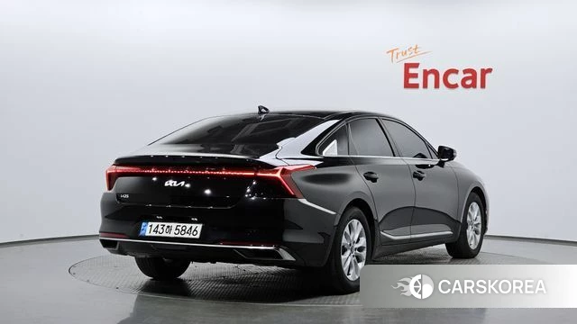 Kia K8 2023 Черный из Кореи