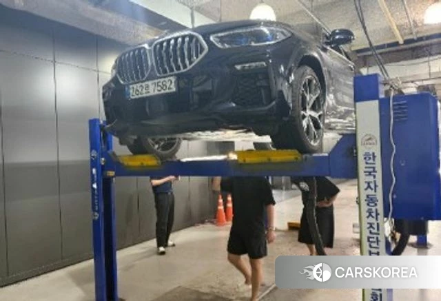 BMW X6 (G06) 2021 Черный из Кореи