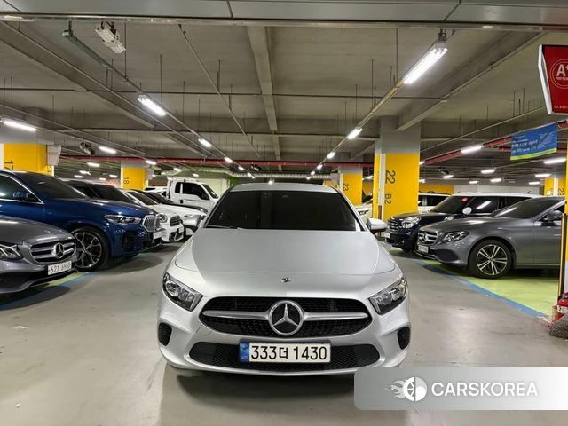 Mercedes-Benz A-Class W177 2023 Серебряный из Кореи