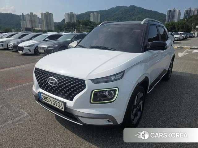 Hyundai Venue 2021 Белый из Кореи