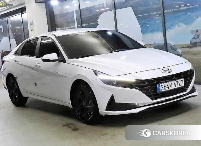 Hyundai Avante (CN7) 2022 Белый из Кореи