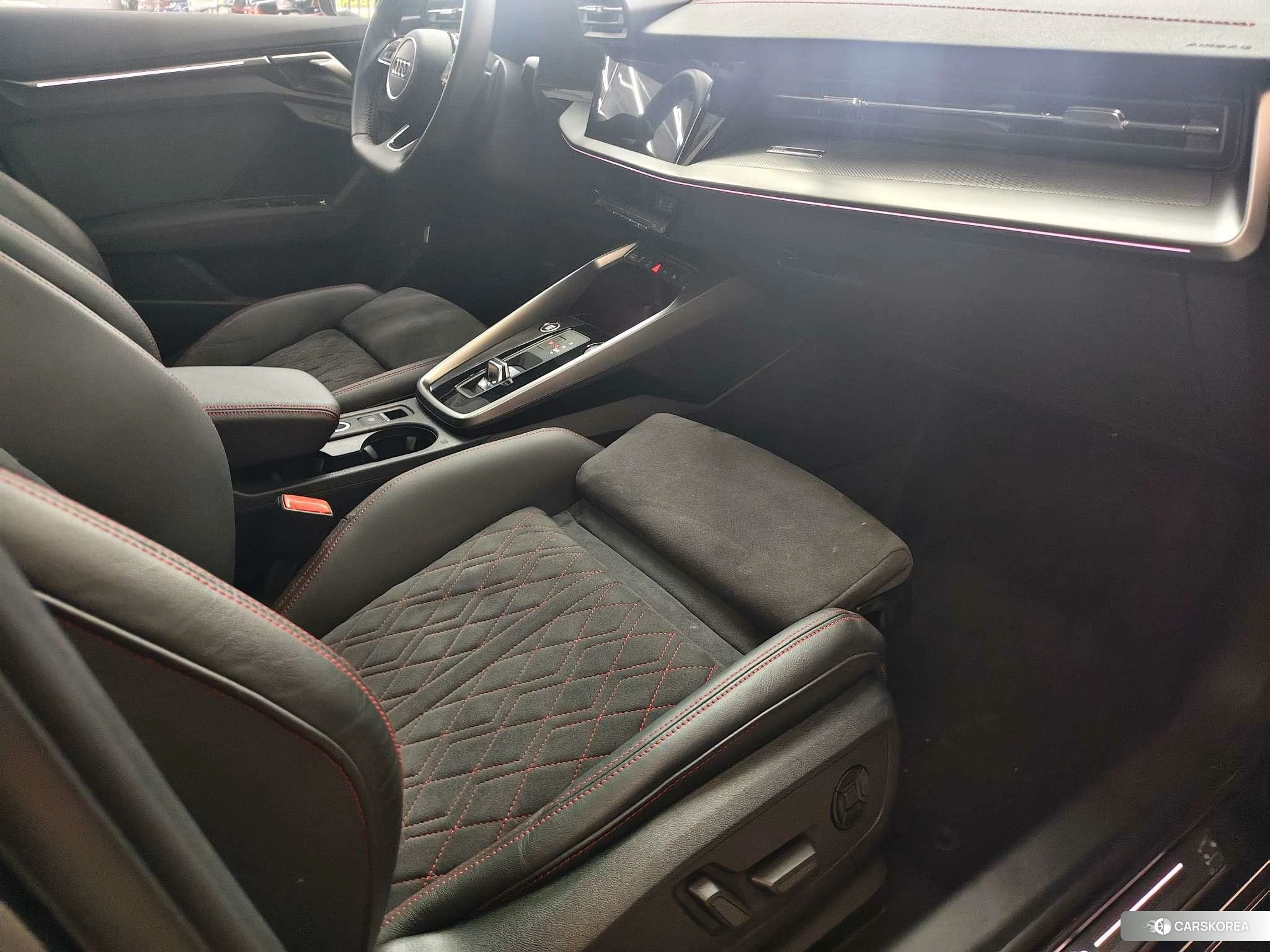 Audi A3 2021 Темно-серый из Китая