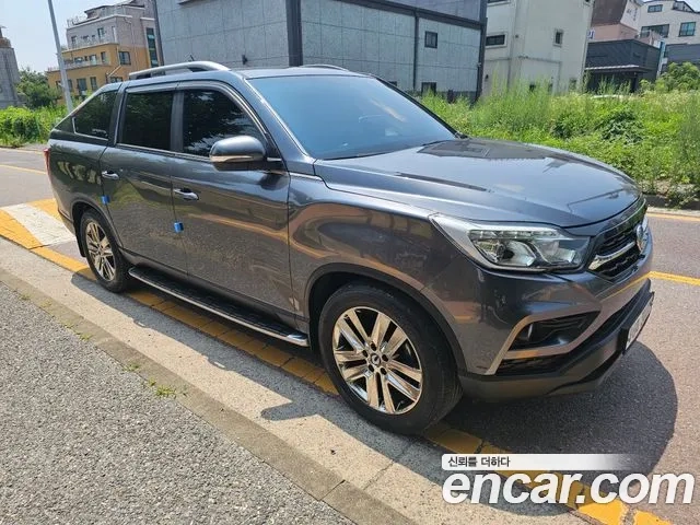 Ssangyong Rexton Sports 2018 Серый из Кореи