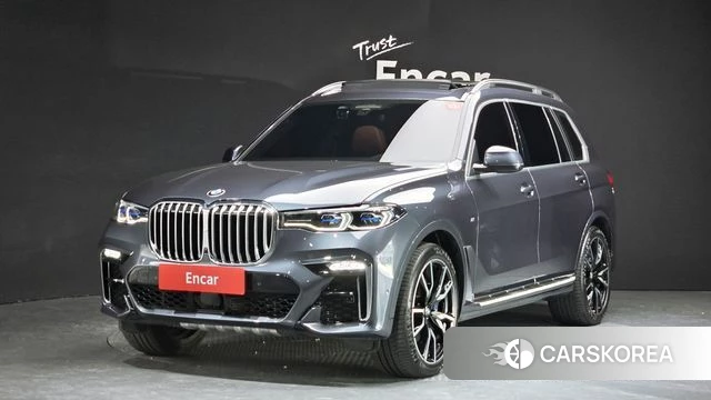 BMW X7 (G07) 2022 Серый из Кореи