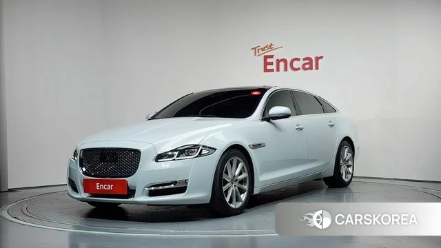 Jaguar All New XJ 2018 Белый из Кореи
