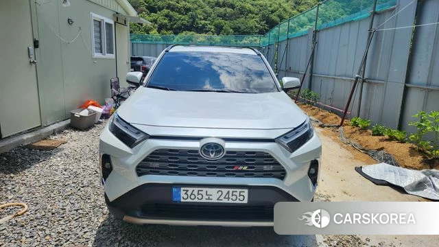 Toyota RAV4 5th Generation 2025 Белый из Кореи