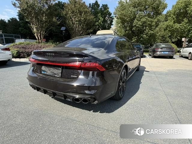 Audi A7L 2025 Черный из Китая