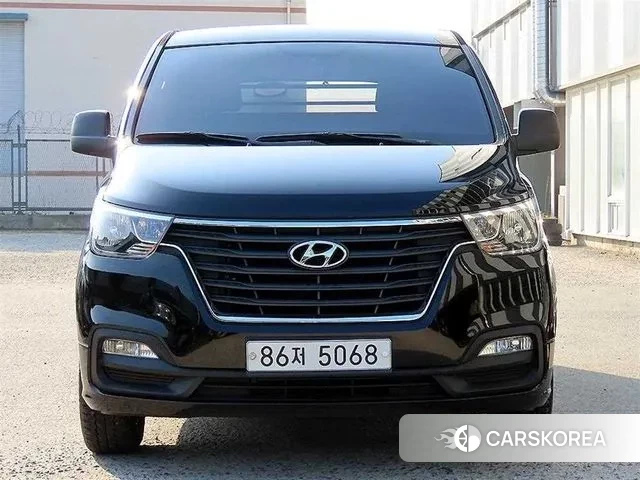 Hyundai The New Grand Starex 2018 Черный из Кореи