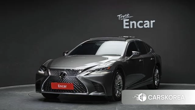 Lexus LS500 5th generation 2018 Серый из Кореи