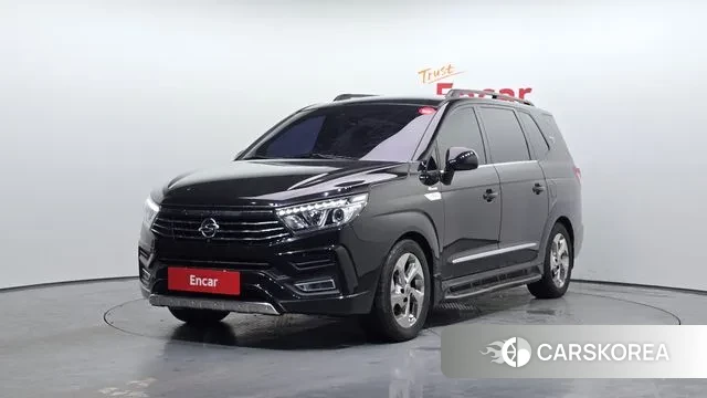 Ssangyong Korando Turismo 2018 Черный из Кореи