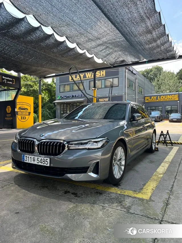 BMW 5 Series (G30) 2023 Серебряный из Кореи