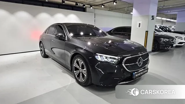 Mercedes-Benz E-Class W214 2025 Серый из Кореи