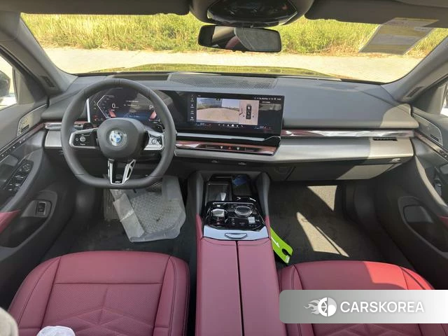 BMW 5 series 2026 Черный из Китая