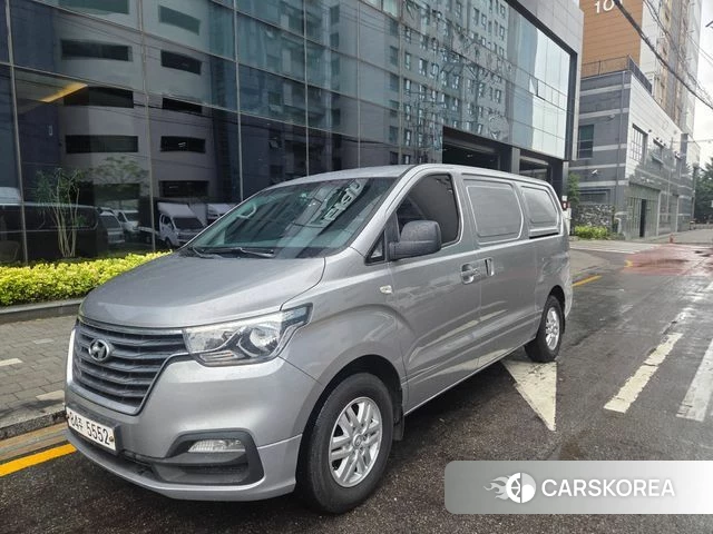 Hyundai The New Grand Starex 2018 Серебряный из Кореи