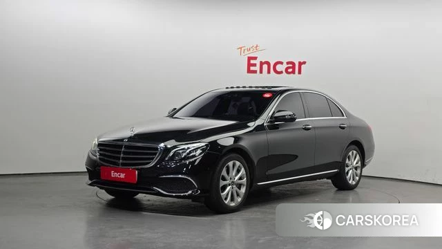 Mercedes-Benz E-Class W213 2018 Черный из Кореи