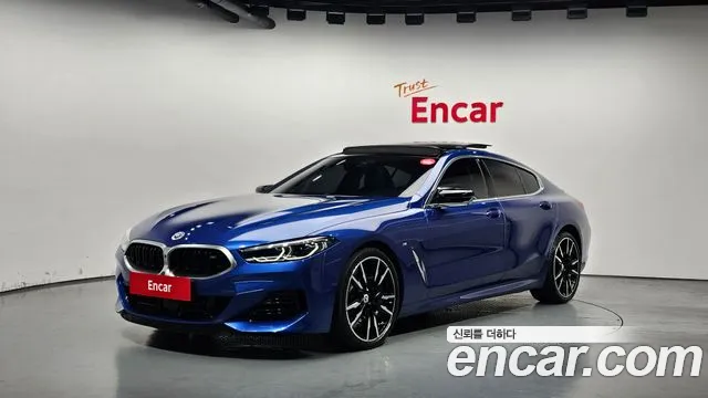 BMW 8 Series (G15) 2022 Синий из Кореи