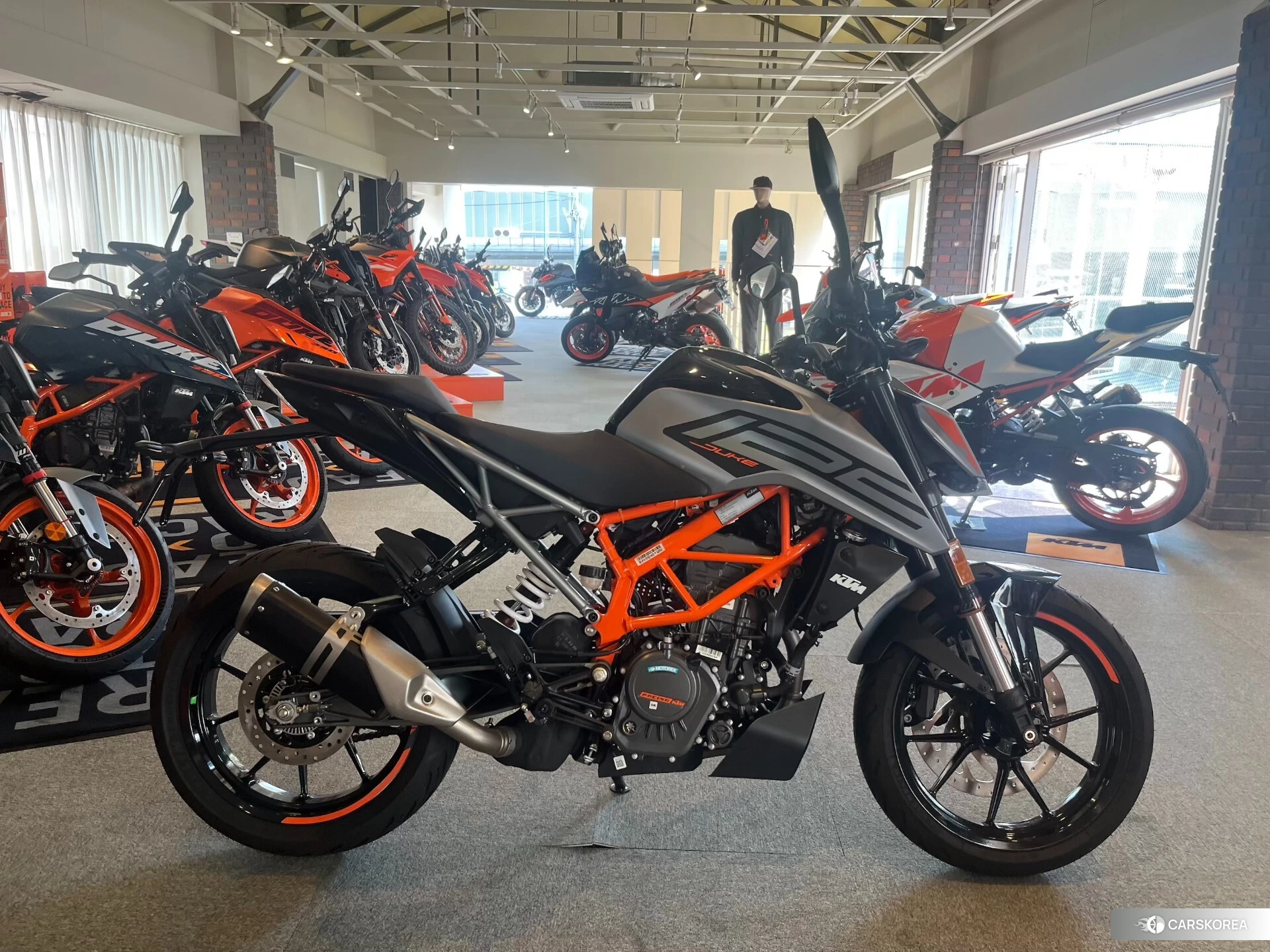 KTM 125 DUKE 2022 из Японии, фото 5