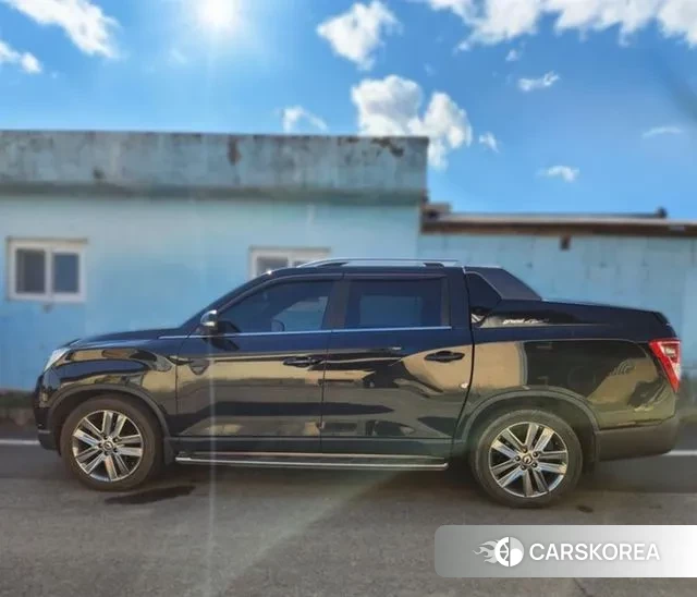 Ssangyong Rexton Sports 2018 Черный из Кореи