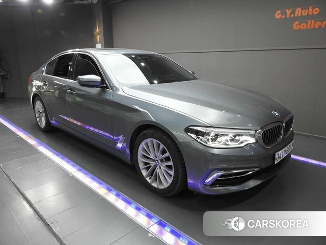 BMW 5 Series (G30) 2020 Серый из Кореи