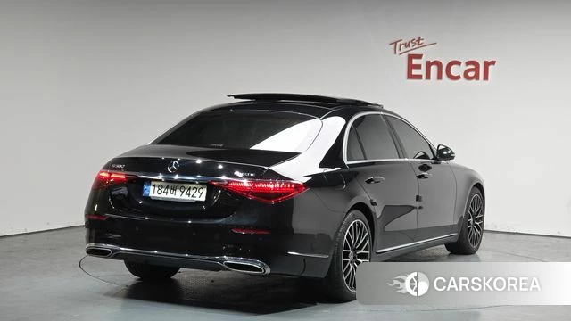 Mercedes-Benz S-Class W223 2022 Черный из Кореи