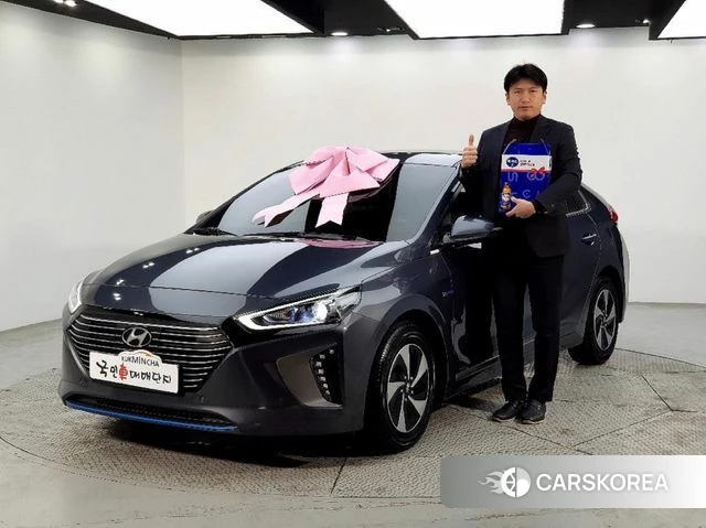 Hyundai Ionic Hybrid 2019 Серебристо-серый из Кореи